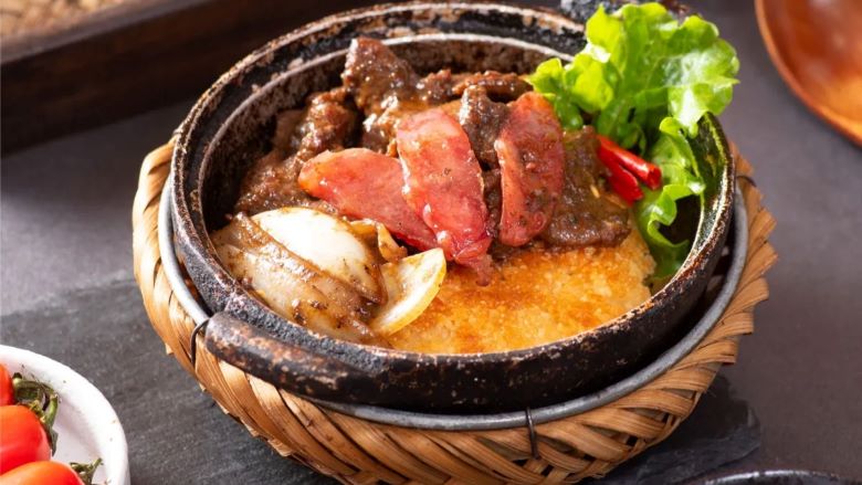 Cơm niêu Kombo Cầu Giấy