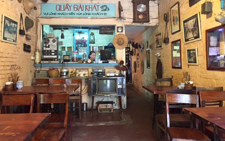 Quán cơm Mậu Dịch Hà Nội