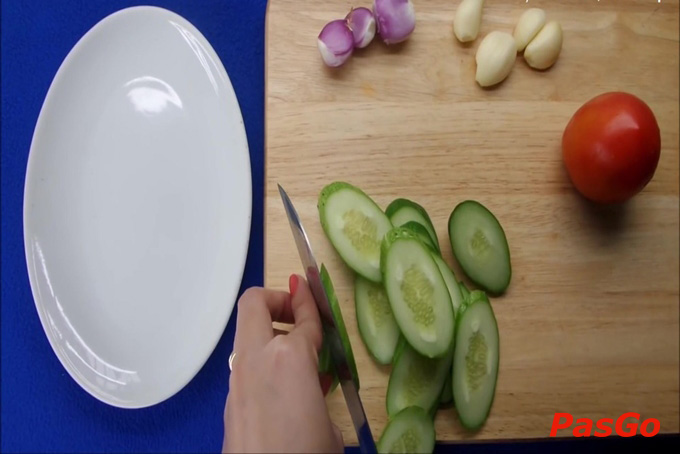 Rau ăn kèm cơm tấm