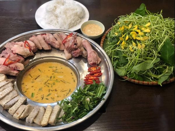 Lẩu vịt nấu chao (L)