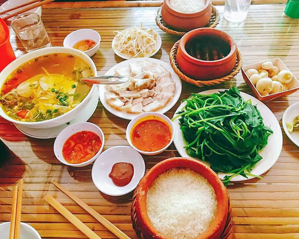 Cơm niêu Nam Đô Đà Lạt