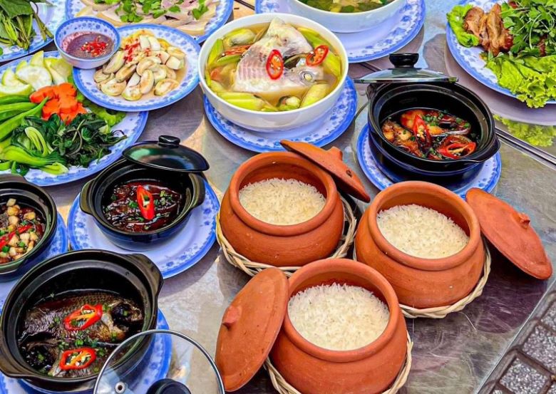 A Sếnh – Cơm niêu Biên Hòa ngon nổi tiếng