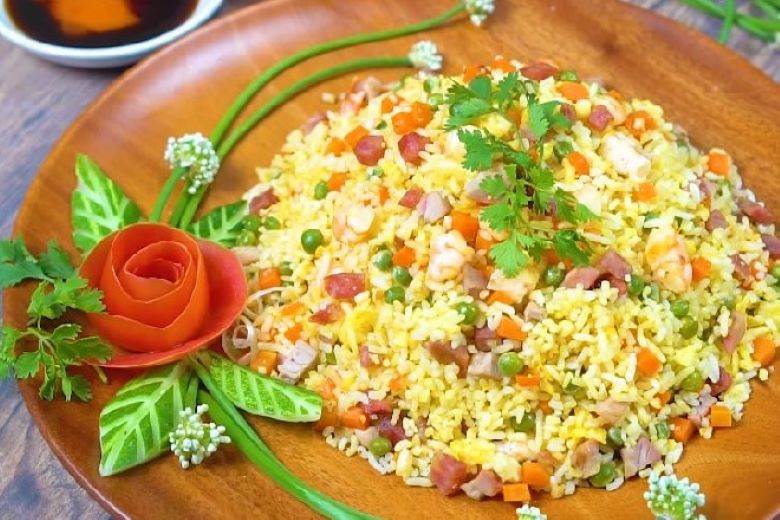 Cơm rang Hùng Cường Hà Nội