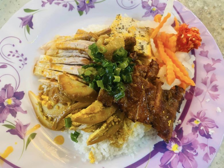 Cơm tấm Long Xuyên Bạch Đằng