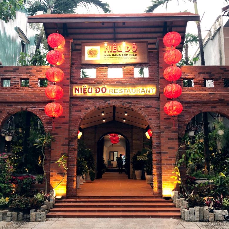 Quán cơm Niêu Đỏ Đà Nẵng