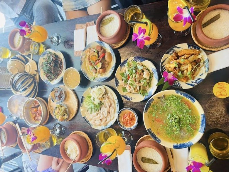 Nhà hàng cơm niêu Huế 23 Chu Văn An