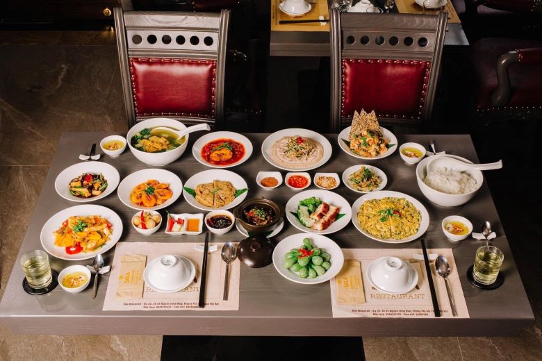 Cơm niêu Sala Huế