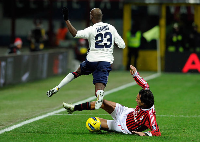 CB Trong Bóng Đá Là Gì? Khám Phá Về Trung Vệ Trên Sân Cỏ