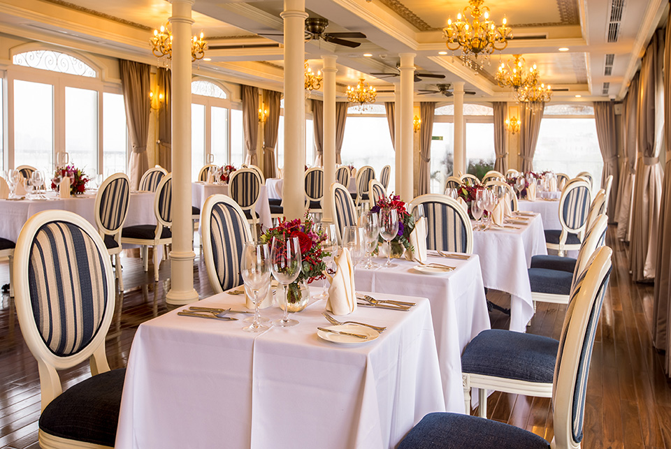 Nhà hàng du thuyền Saigon Princess